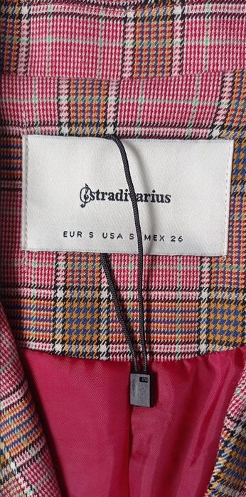 Розовый двубортный блейзер Stradivarius в клетку