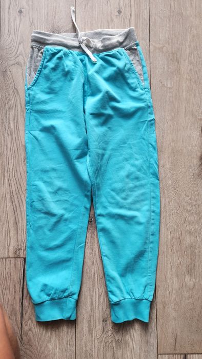 Spodnie dresy dresowe 128 5.10.15