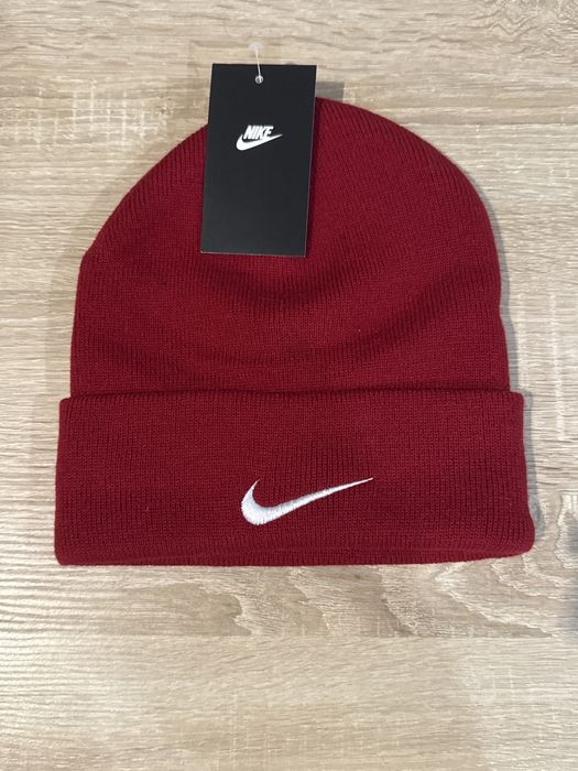 Czapka zimowa czerwona