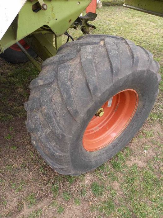 Комбайн зернозбиральний Claas Mega 208 II