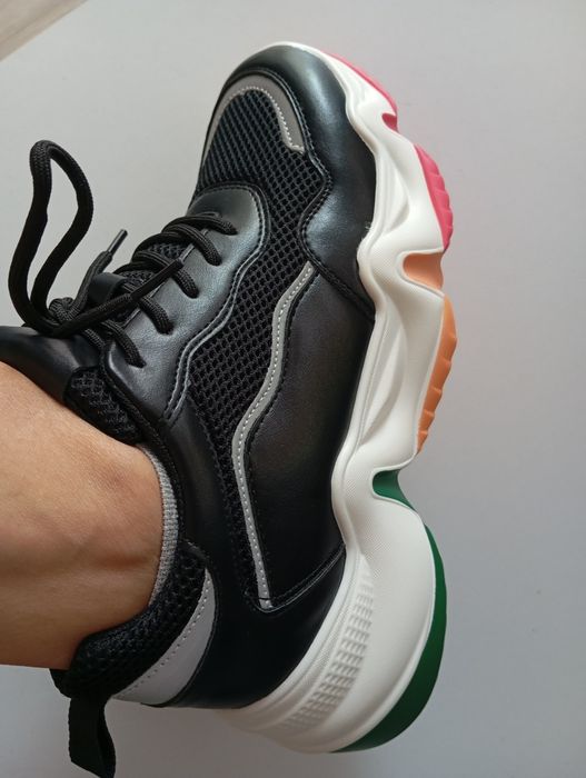Buty damskie na platformie