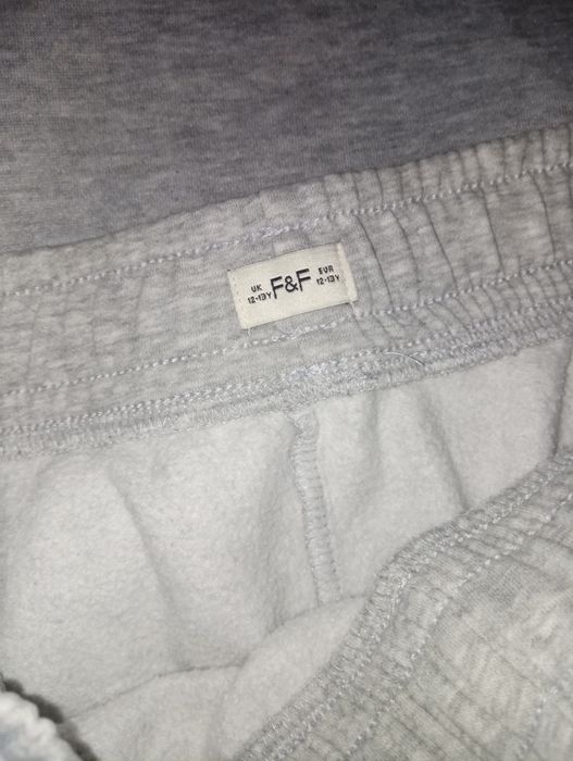 Костюм спортивний