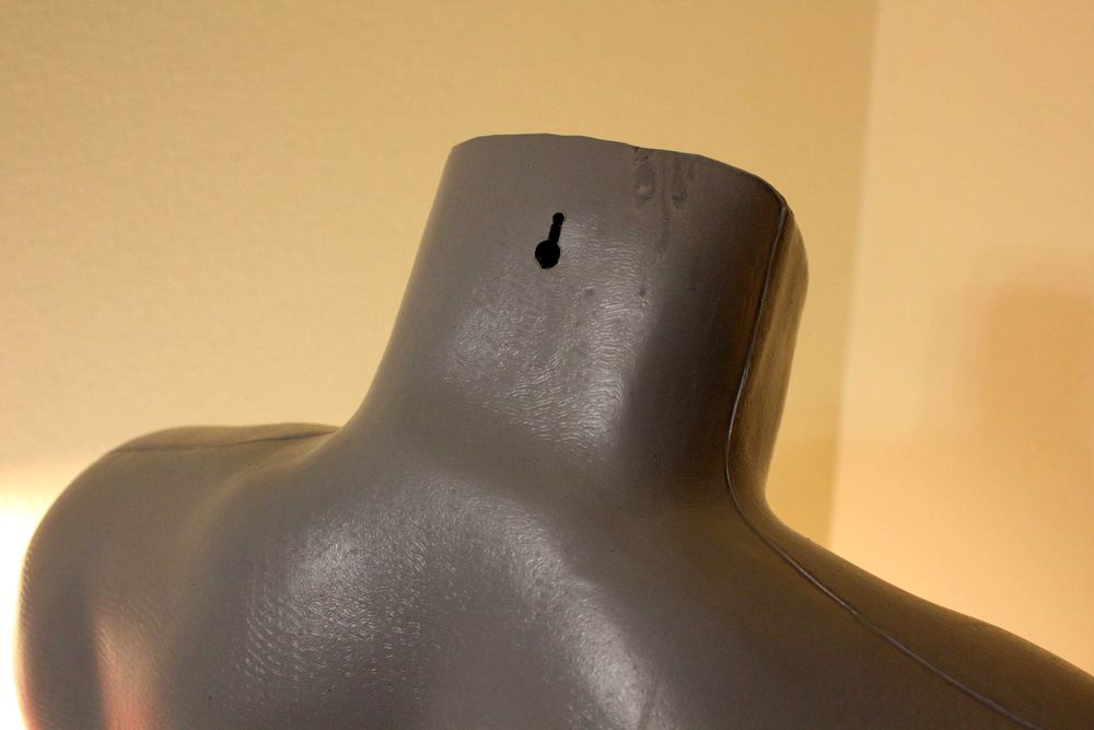 Манекен чоловічий, торс, бюст