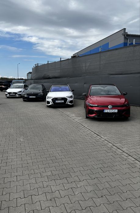 Wynajem Bez BIK i KRD Wypozyczalnia krótko długoterminowy Audi Q8