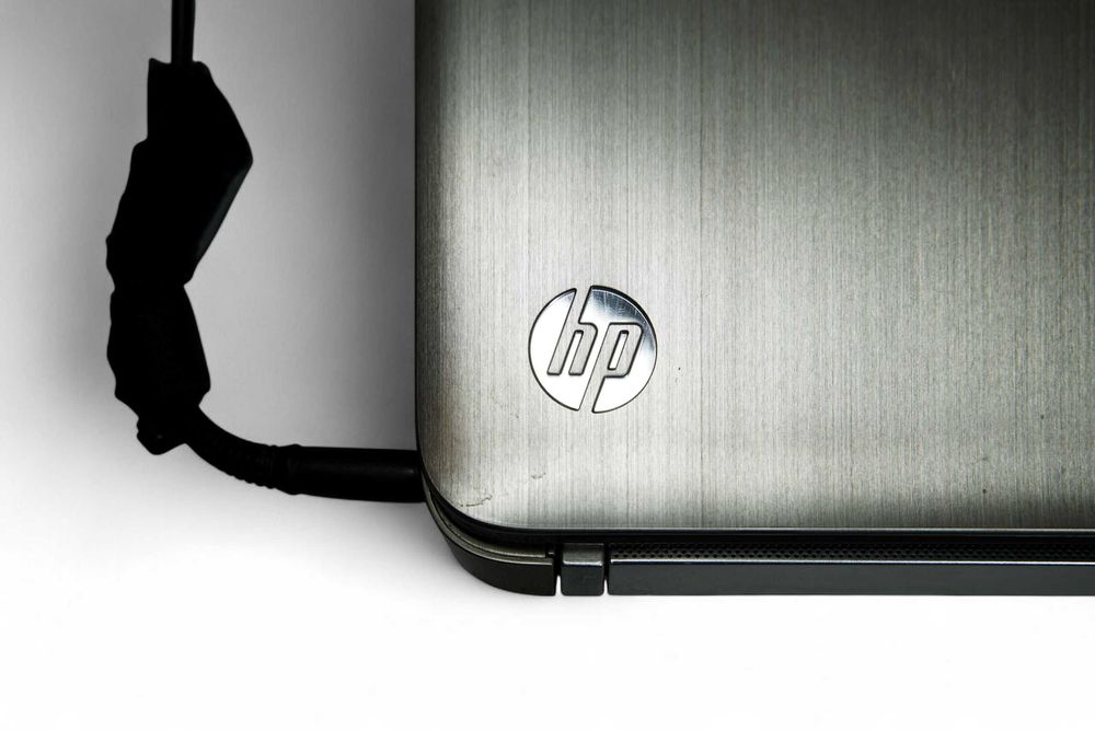 Sprzedam używany laptop HP Pavilion dv6-6030ew/4GB/
i7 2gen 2630QM/AMD