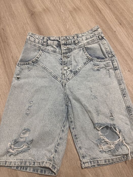 Джинсові шорти, 36 розмір