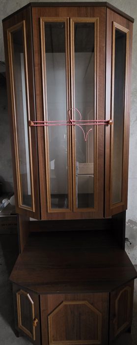 Стінка у вітальню