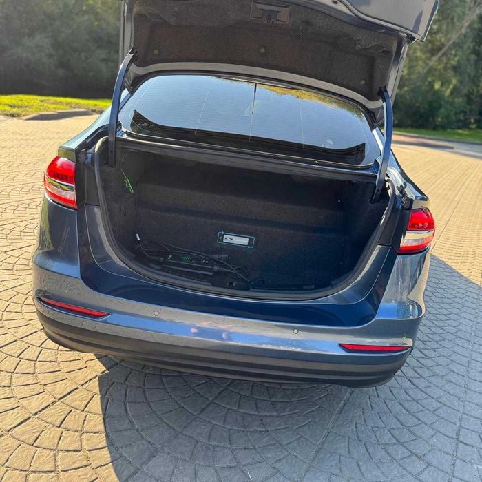 Ford Fusion 2018 VIN 3FA6P0SU1KR155008 фото оголошення 16 з 21