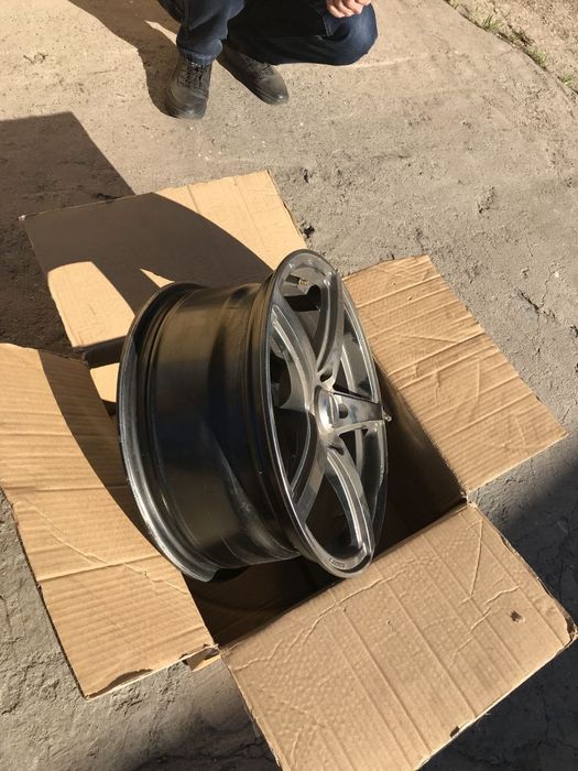 Надлегкі ковані диски Yokatta Rays