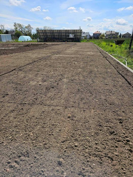 Ziemia do ZAKŁADANIA TRAWNIKÓW humus czarnoziem trawa transport ŚLĄSK