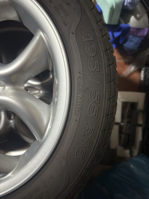 Jantes Originais MINI 16” com Pneus 195/55 4x100