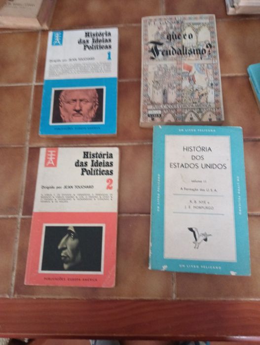 Livros vários Economia, Política  e Historia