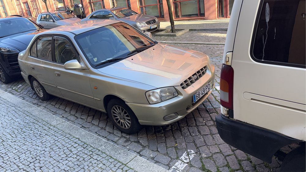 Mitsubishi Accenct GLS