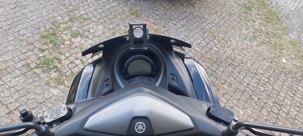 Suporte de Telemóvel para Yamaha NMAX (Topo do Vidro)