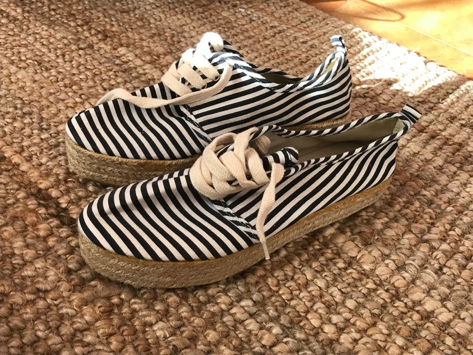 {40/41} Sapatos de verão com padrão riscado preto e branco, Atmosphere
