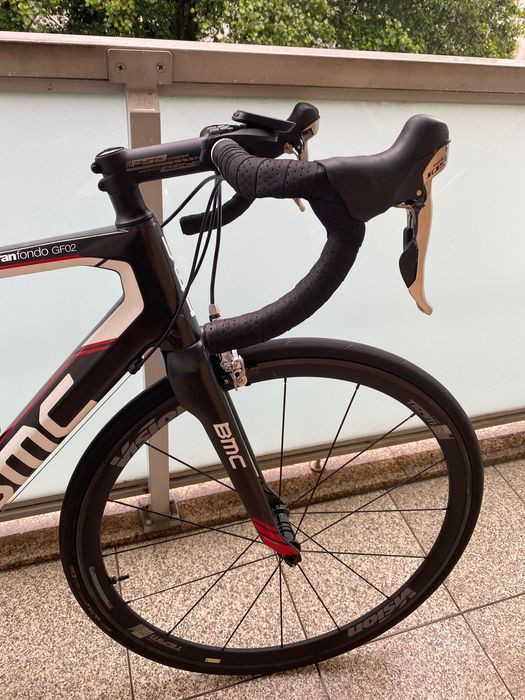 Bicicleta BMC Granfondo 02