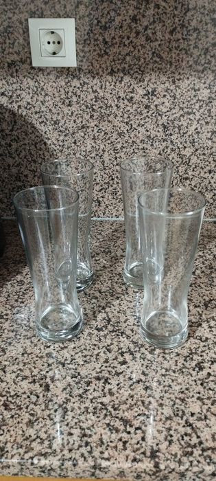 Copos de variados estilos