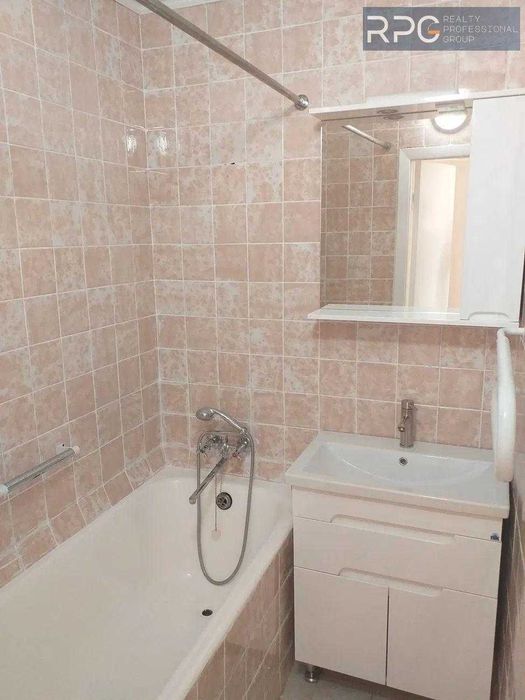 Продам 2к квартиру Шевченківський Сирець Щусєва