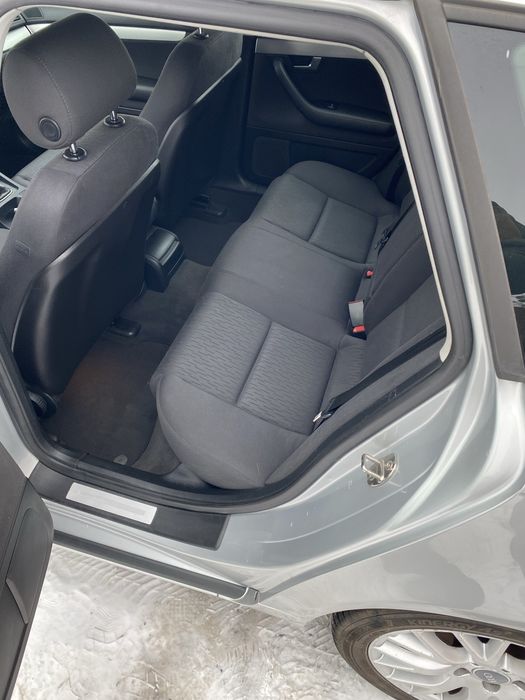 Audi  a4 b7  1.6 mрі бензин 2008р