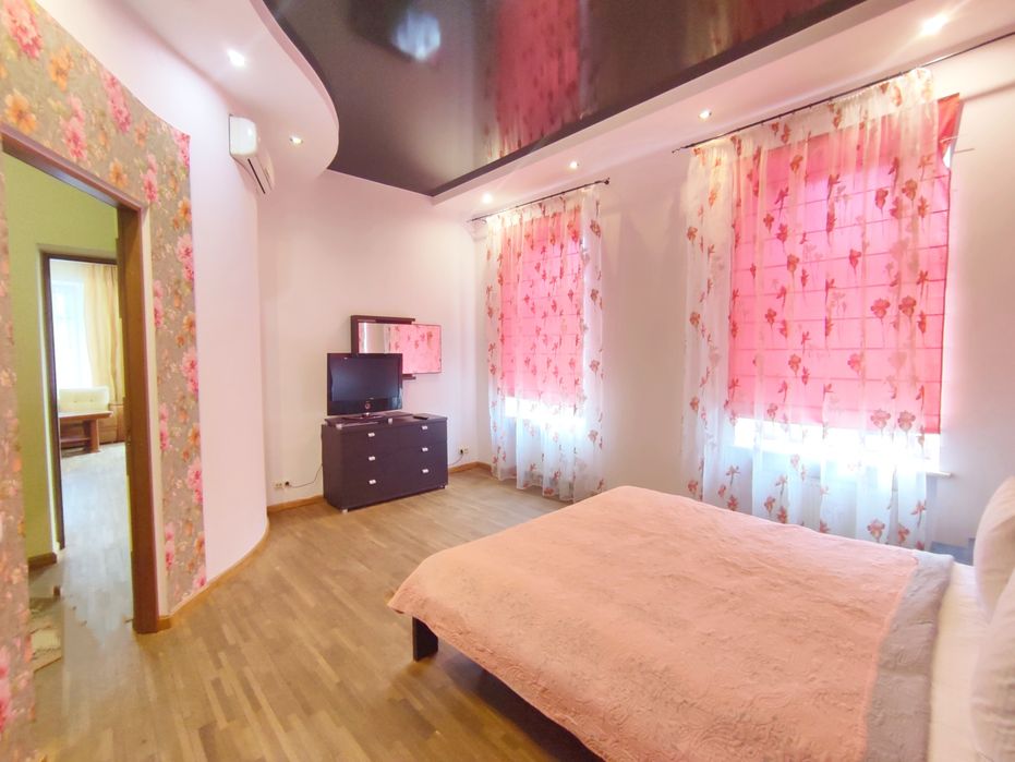 Квартира зі світлом   1-2-3-4 кім ( для студентів .відрядників  чеки