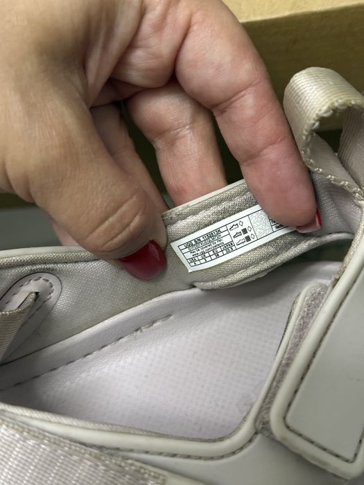 Босоніжки ugg 36 р