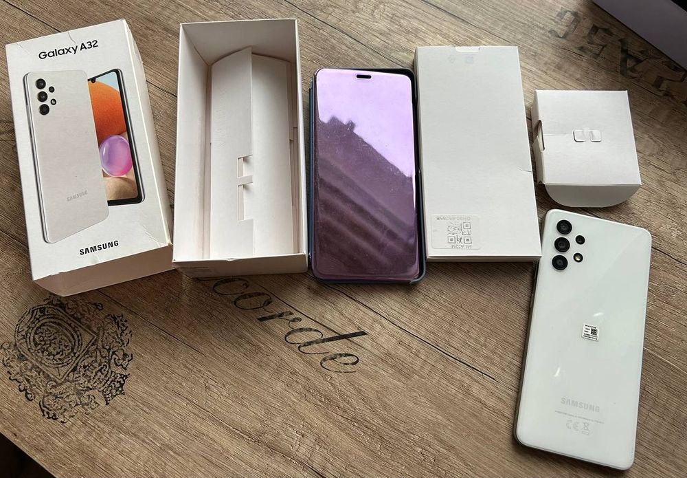Телефон Samsung Galaxy A32