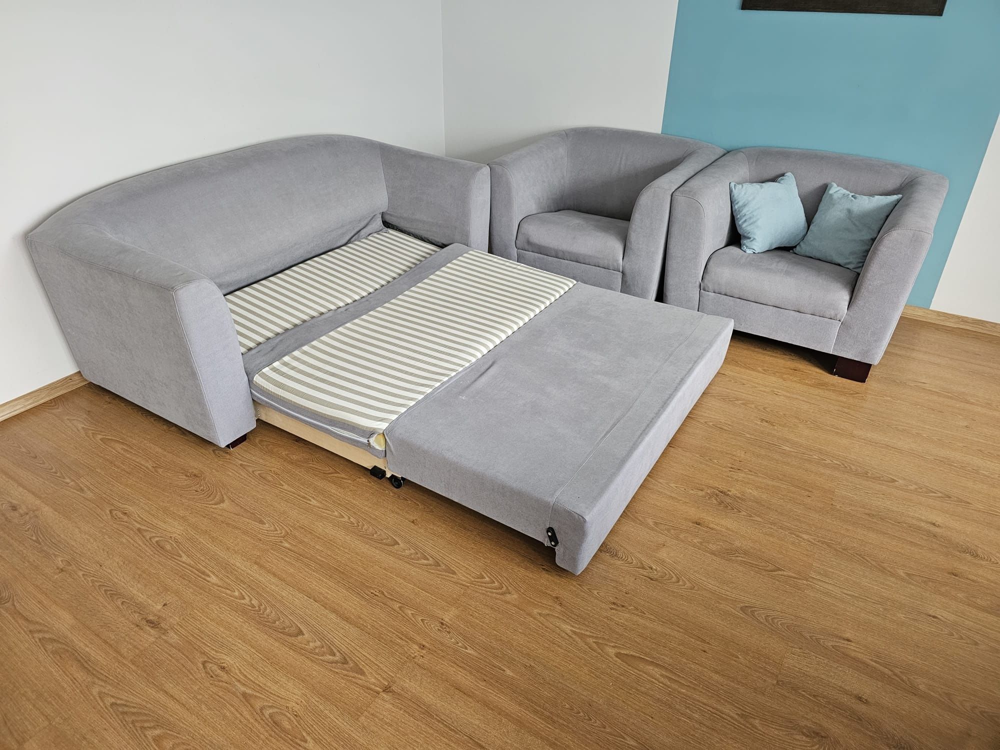 Sofa Rozkładana Plus Dwa Fotele