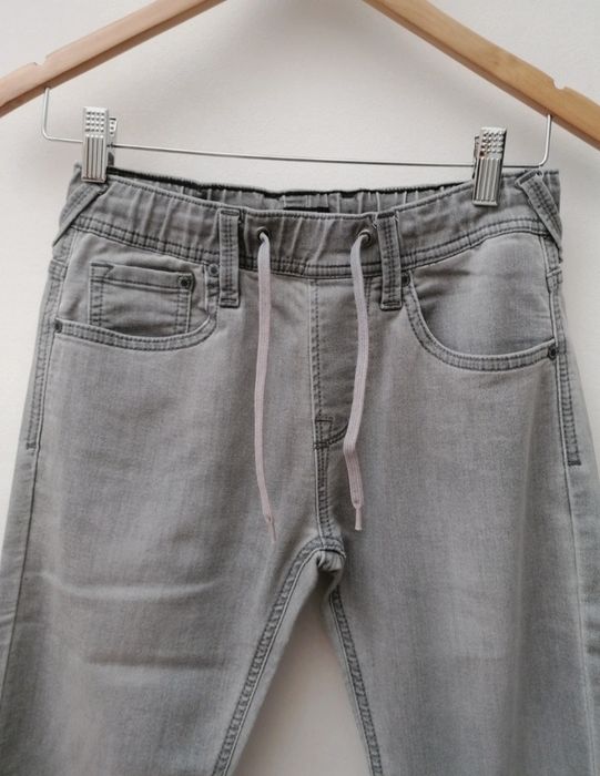 Calças Cinzentas de Rapaz da Pepe Jeans