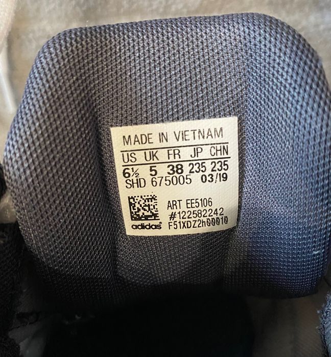 Buty Adidas Falcon W (aktualne)