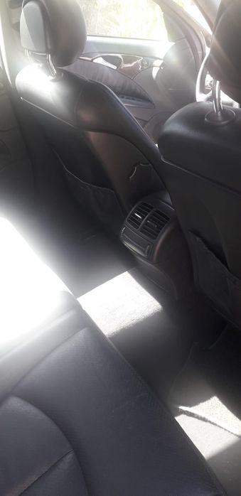 Mercedes w211 e220cdi 150cv bom estado interior. Ler indicações...