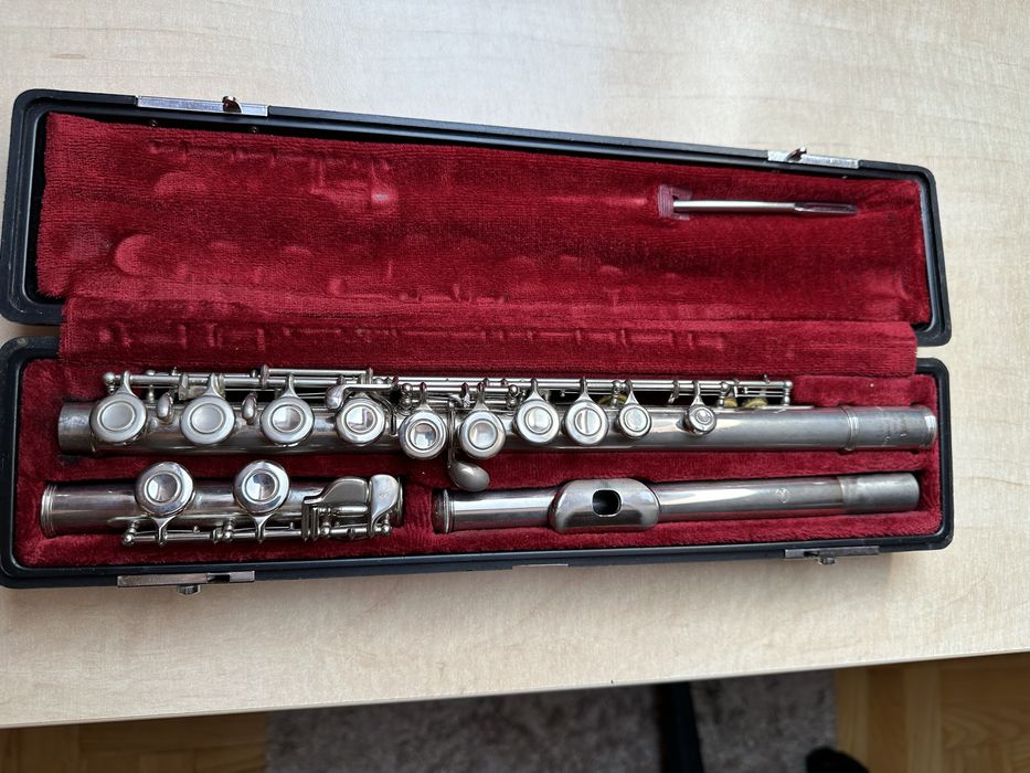 Flet poprzeczny Yamaha