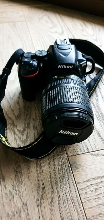 Aparat Nikon stan idealny