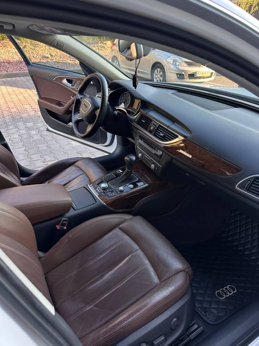 Продам Audi A6 2014