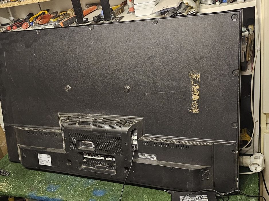 Sony 50 cali KDL- 50W685A8 uszkodzona matryca