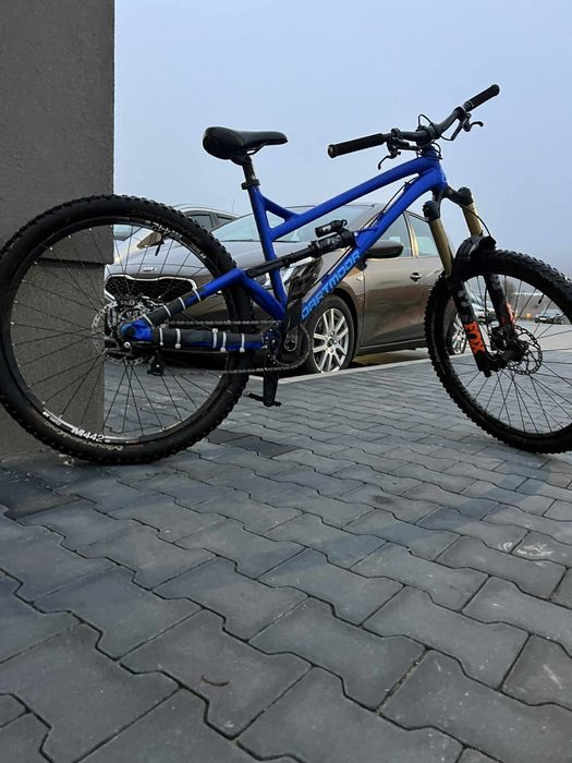 Rower dartmoor blackbird enduro freeride jibb