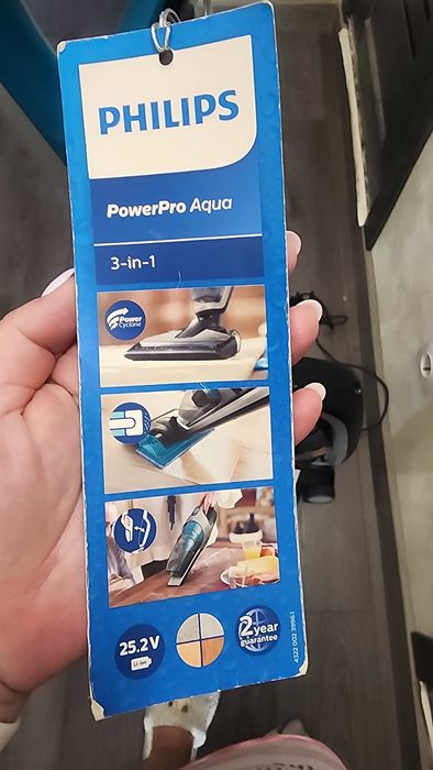 Акумуляторний пилосос Philips PowerPro Aqua