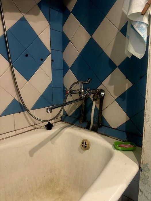 Продам частину будинку з окремим входом у районі вул. Аудиторна.