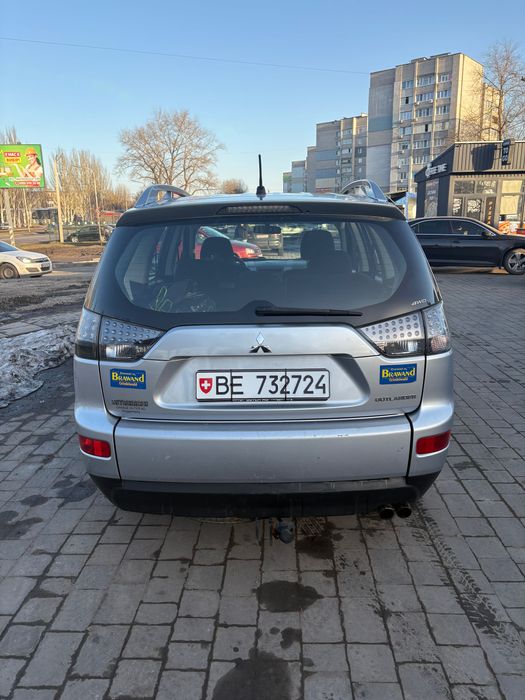 Mitsubishi outlander 2009, дизель 2.0