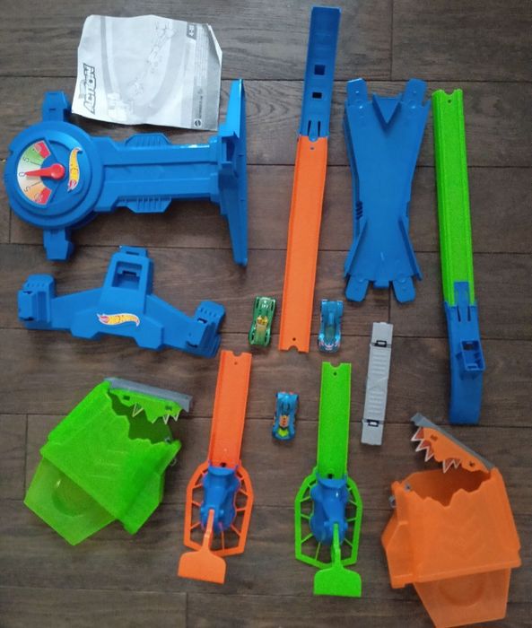 Hot wheels Balance breakout траса гра