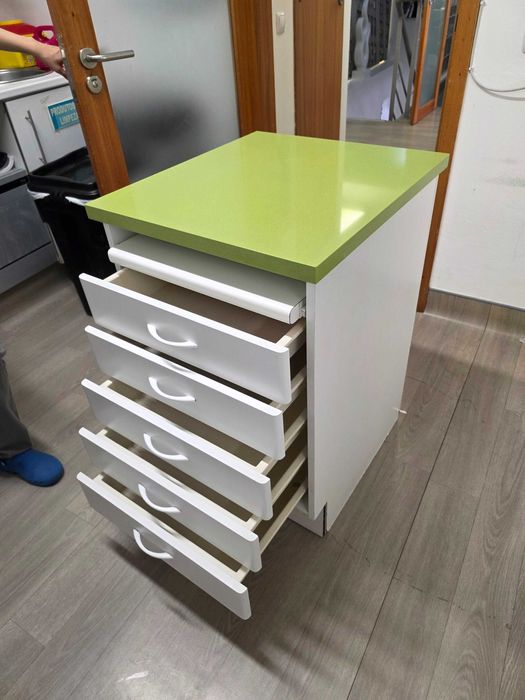 Móvel Gabinete estética/Dentária
