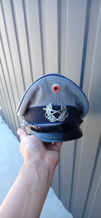 Czapka wyjściowa medyka Bundeswehr roz.56