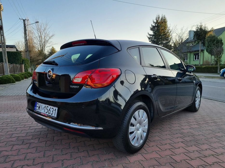 Opel Astra J 1.4 T 140 KM 2013 CZARNA / Serwis / Klimatyzacja