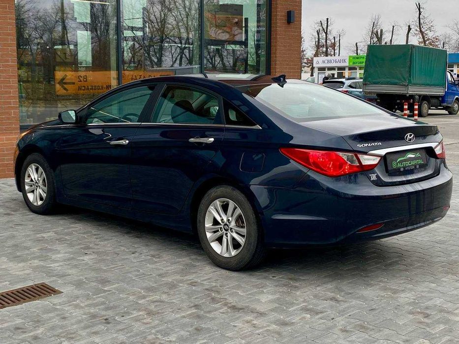 Hyundai Sonata 2013