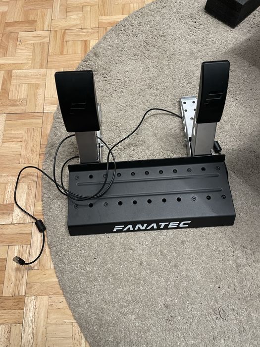 Pedais fanatec em otimo estado