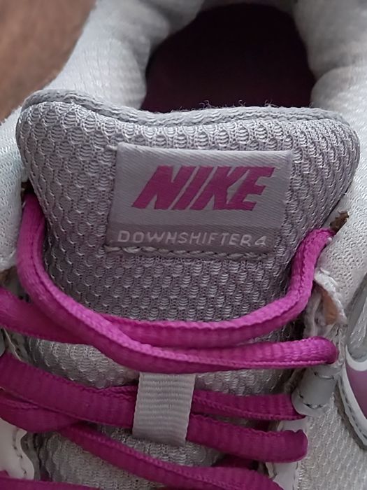 Nike lekkie buty damskie do biegania 40