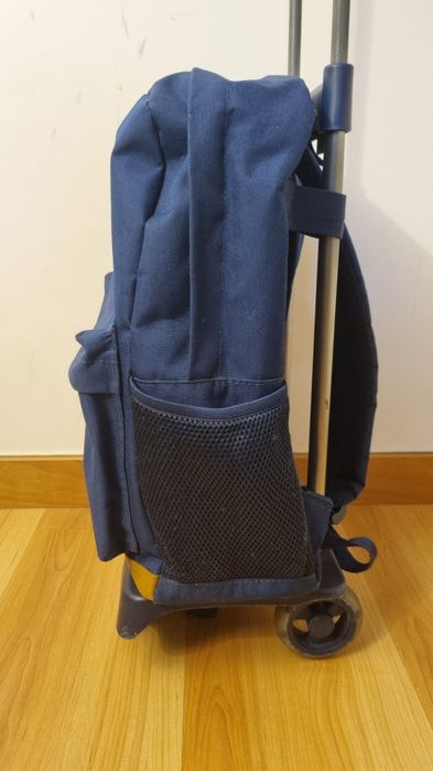 Mochila escolar  carro rodas Harry Potter