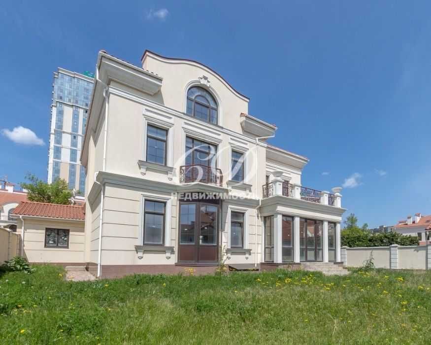 Продам коттедж в "Дубаи в Одессе", Королевские Сады на Французском