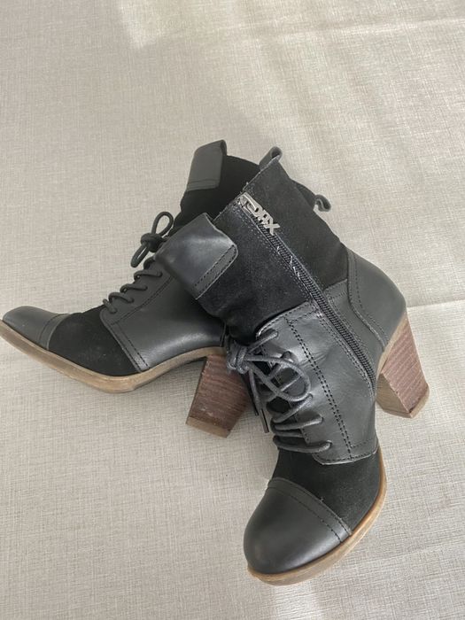 Botas xti em pele