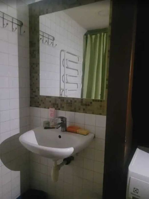 3 кім 71 м2 середній поверх район НАУКИ (ГАГАРІНА) (717885)