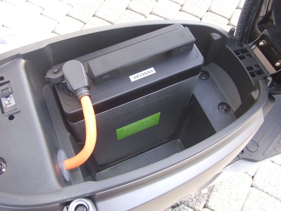 Skuter Elektryczny Inoa Sli4 Bosch 48V 2500W